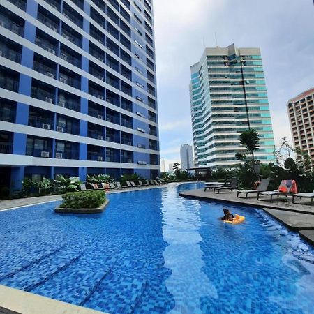 Stylish&Comfort Unit With Balcony In Air Makati Makati City Zewnętrze zdjęcie