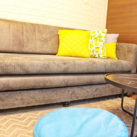 Stylish&Comfort Unit With Balcony In Air Makati Makati City Zewnętrze zdjęcie