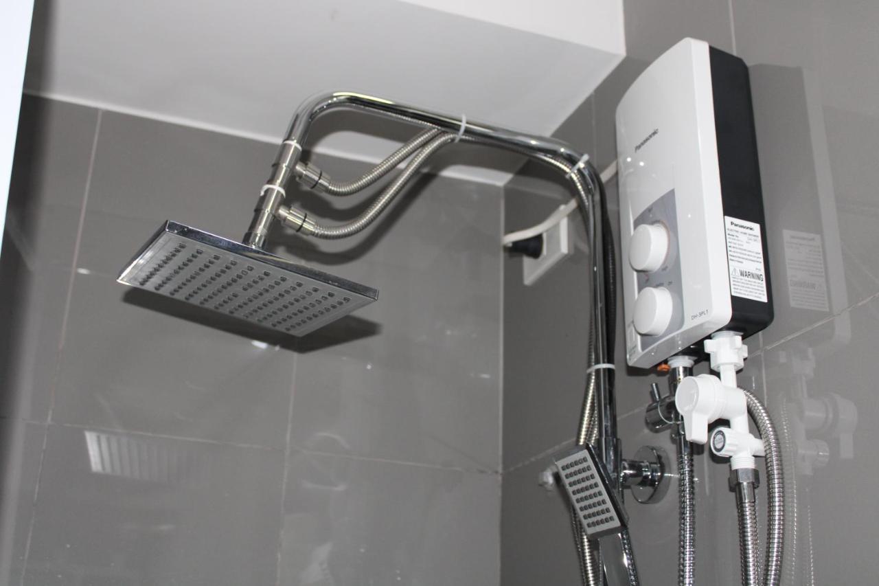 Stylish&Comfort Unit With Balcony In Air Makati Makati City Zewnętrze zdjęcie