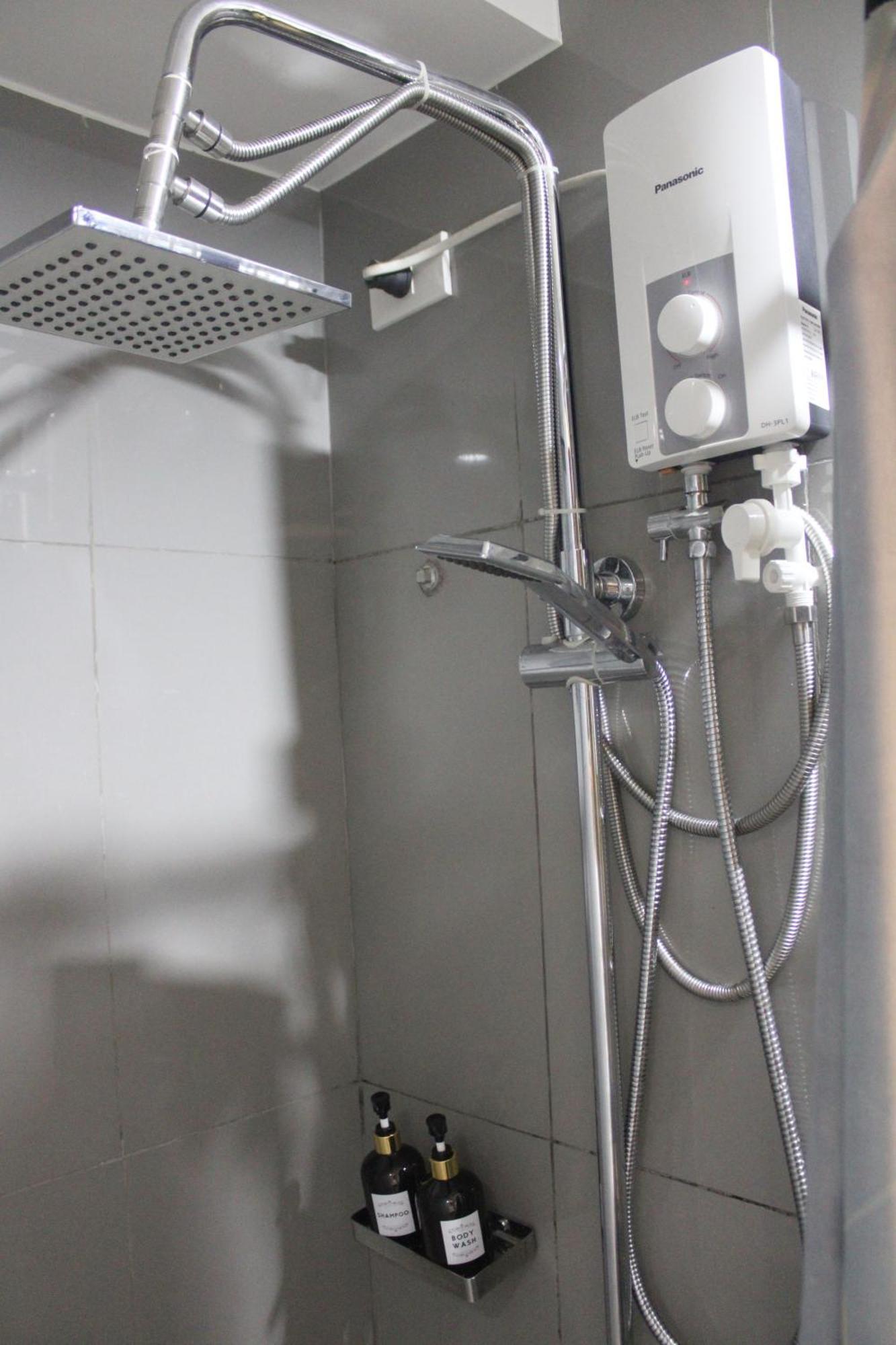 Stylish&Comfort Unit With Balcony In Air Makati Makati City Zewnętrze zdjęcie