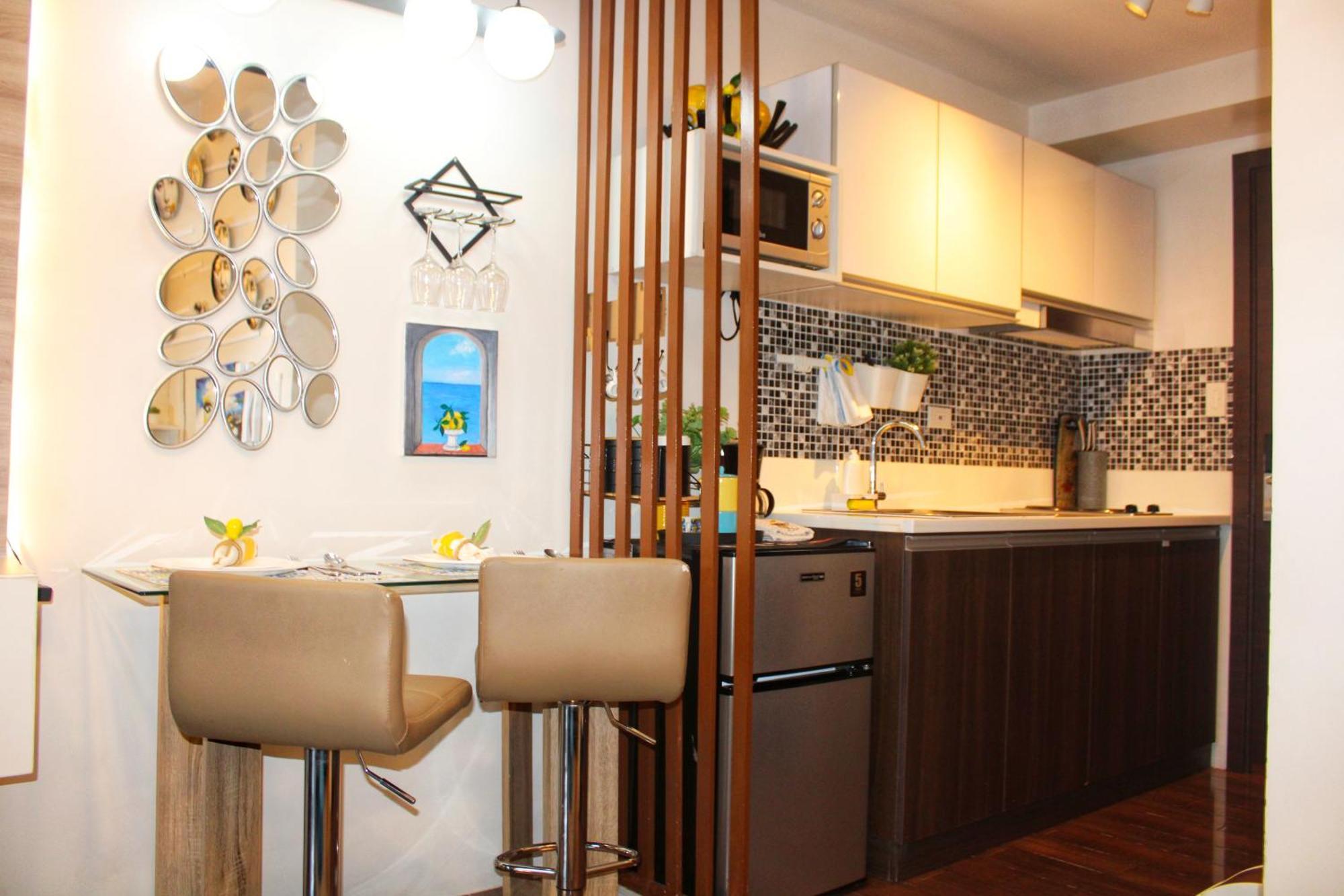 Stylish&Comfort Unit With Balcony In Air Makati Makati City Zewnętrze zdjęcie